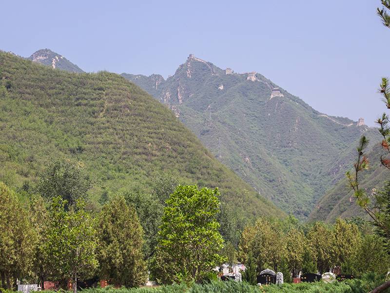 凤凰山陵园2023年在售碑型数量多吗？凤凰山陵园有生态葬吗？